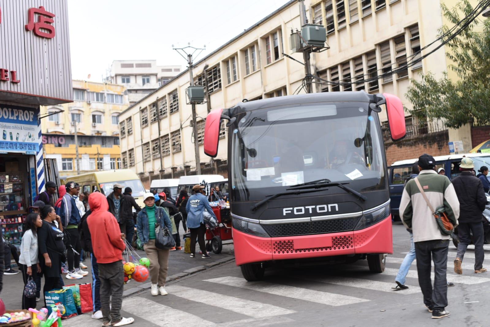 FÊTE NATIONALE – 250 bus Foton mobilisés pour transporter gratuitement le public des festivités de l’Indépendance