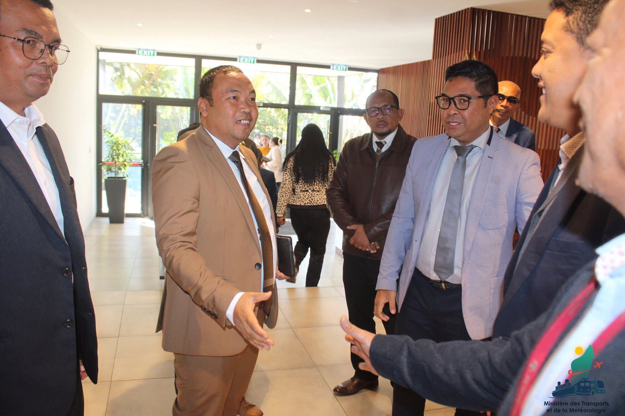 TRANSPORT AERIEN – Rado Rabarilala se fixe comme mission la transition de Madagascar Airlines vers Air Madagascar