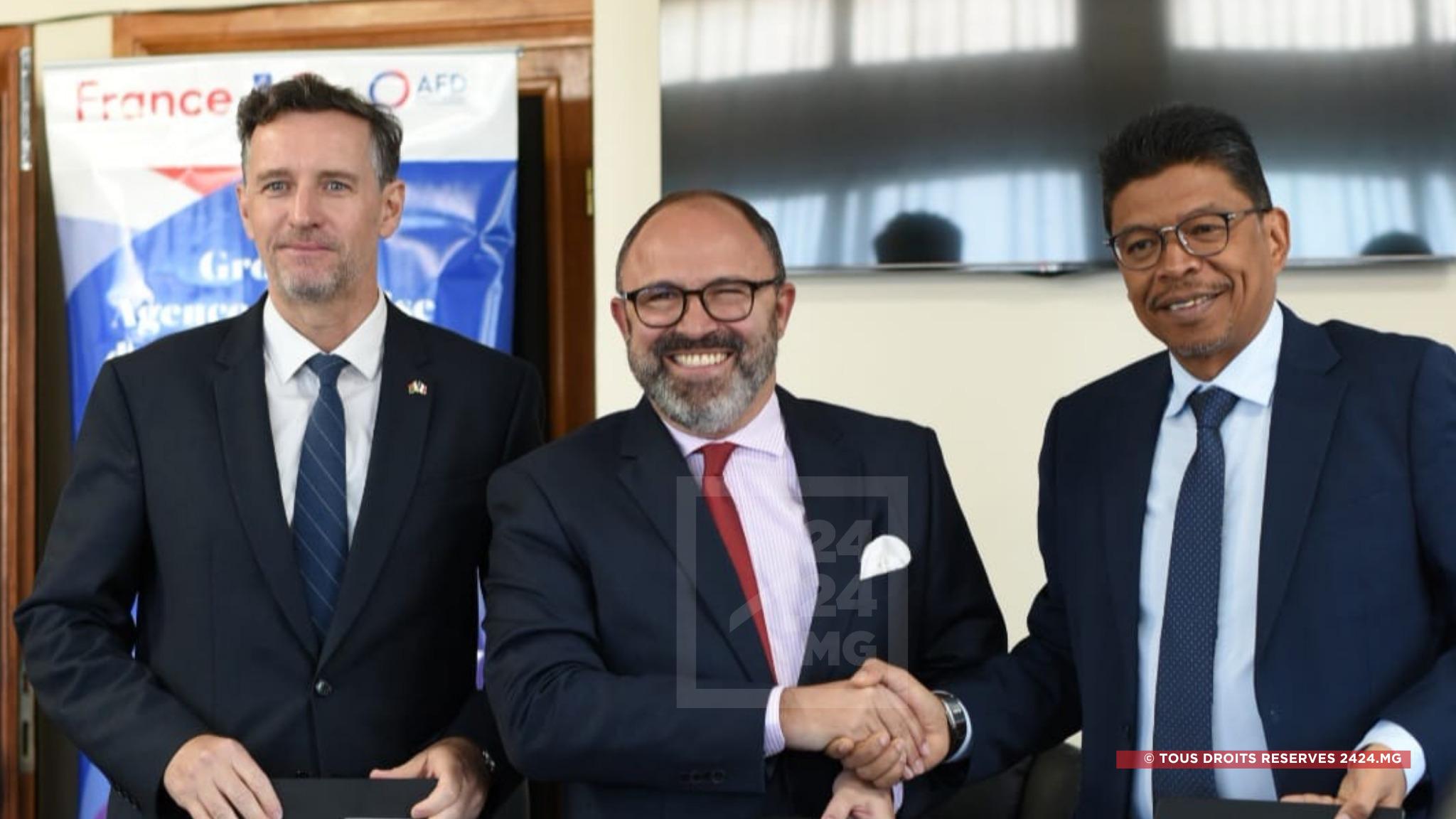 FINANCEMENT – Madagascar et la France signent près de 60 millions d’euros pour l’aménagement urbain, la justice et l’aide budgétaire