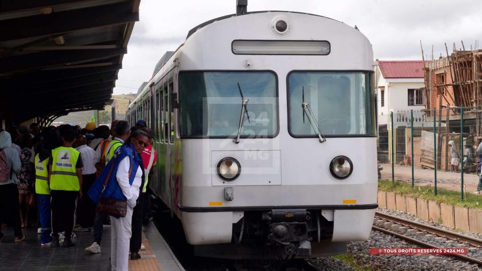 CIRCULATION – Le train urbain ajoute une rotation à la mi-journée