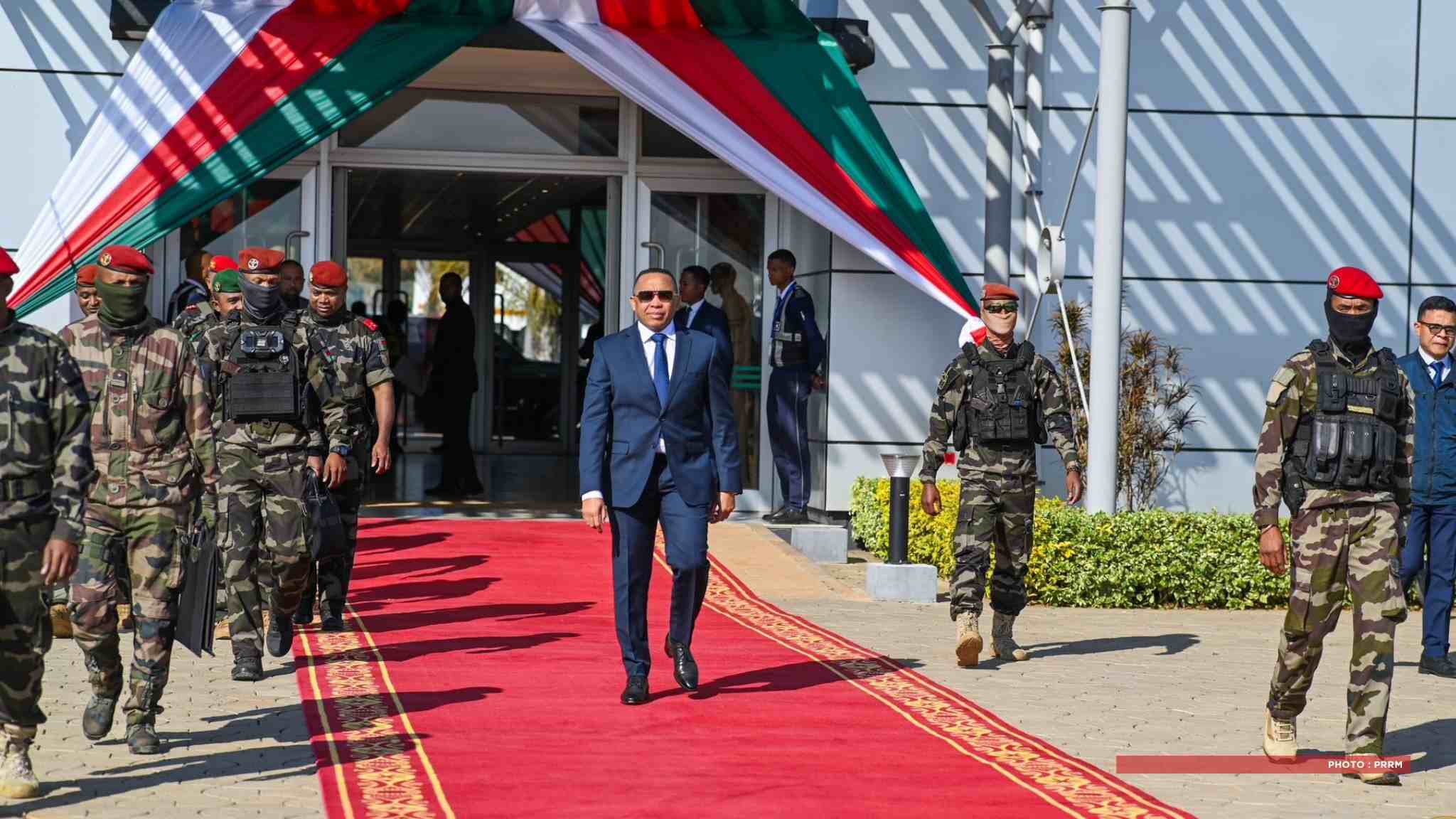 DIPLOMATIE – Le Colonel Michaël Randrianirina en déplacement au Gabon