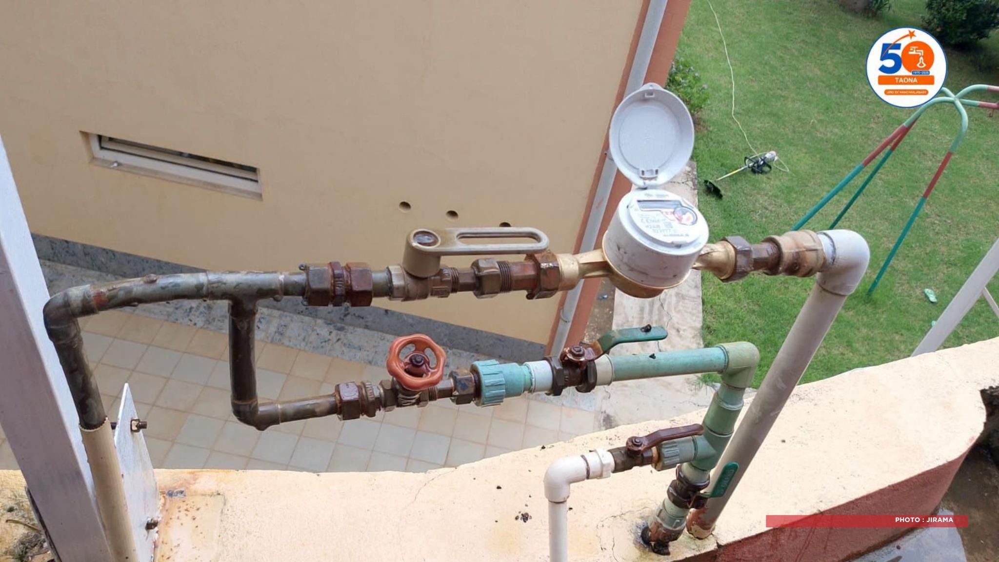 APROVISIONNEMENT – La Jirama présente un bilan de 6 500 compteurs d’eau remplacés en quatre mois à Antananarivo