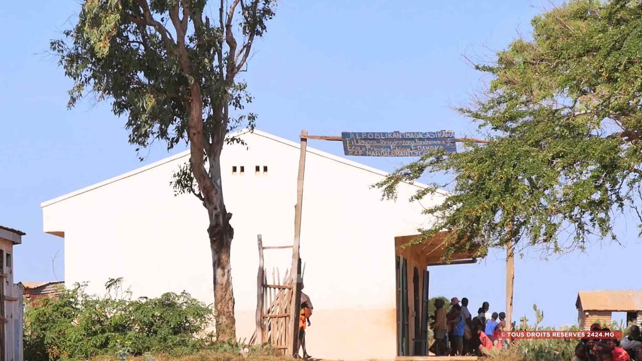 EDUCATION – L’Assemblée nationale adopte la loi-cadre qui place le malgache comme langue d’enseignement et langue enseignée à Madagascar