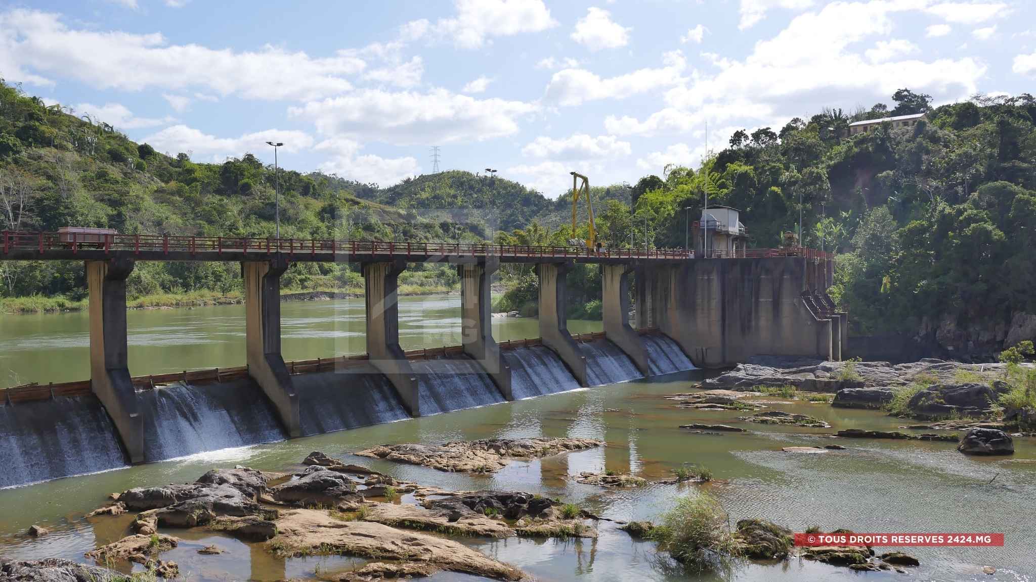 ÉLECTRICITÉ – La Jirama effectue une opération de pluies provoquées du côté d’Andekaleka