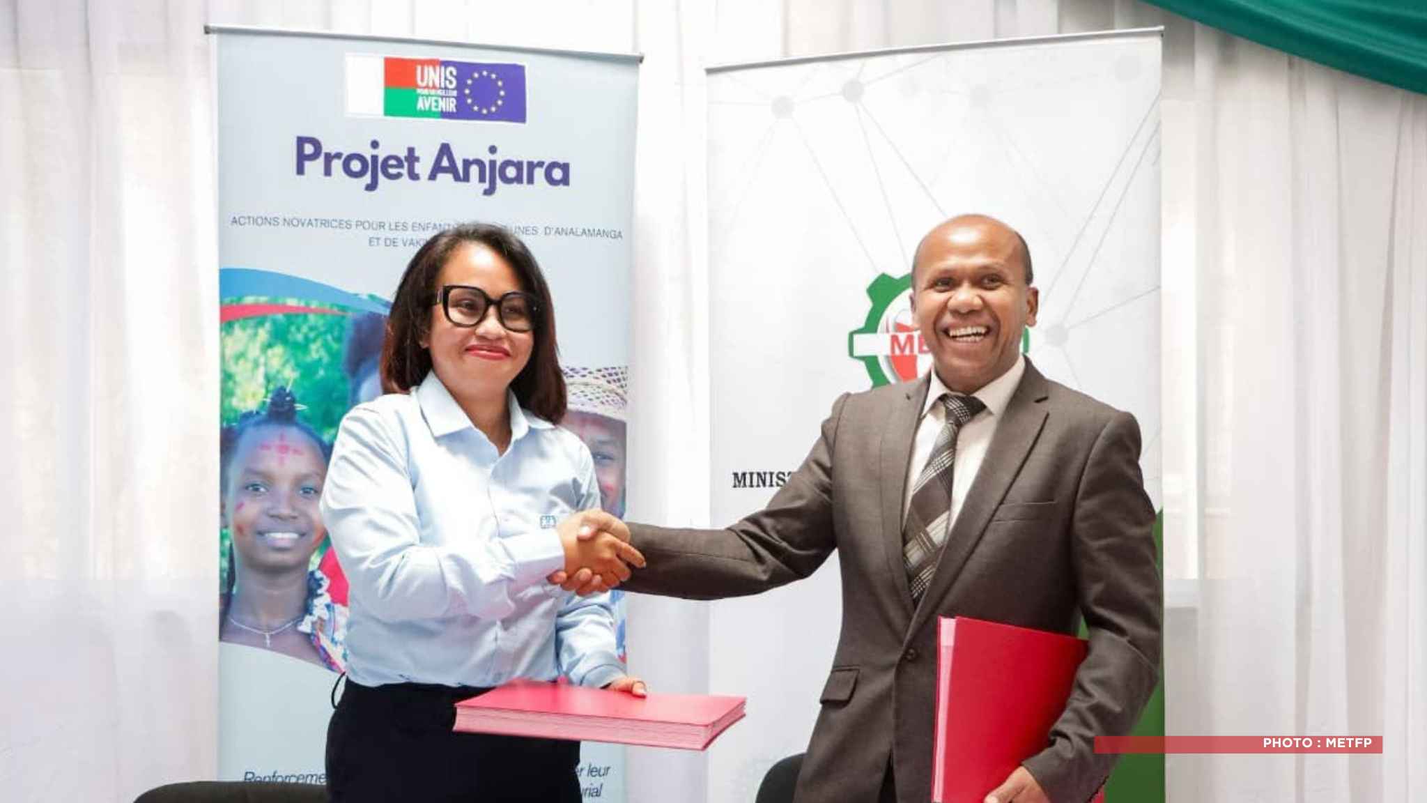 INSERTION PROFESSIONNELLE – Un accompagnement vers l’emploi adapté à leurs besoins pour 3 500 jeunes de 46 fokontany dans le cadre du projet Anjara