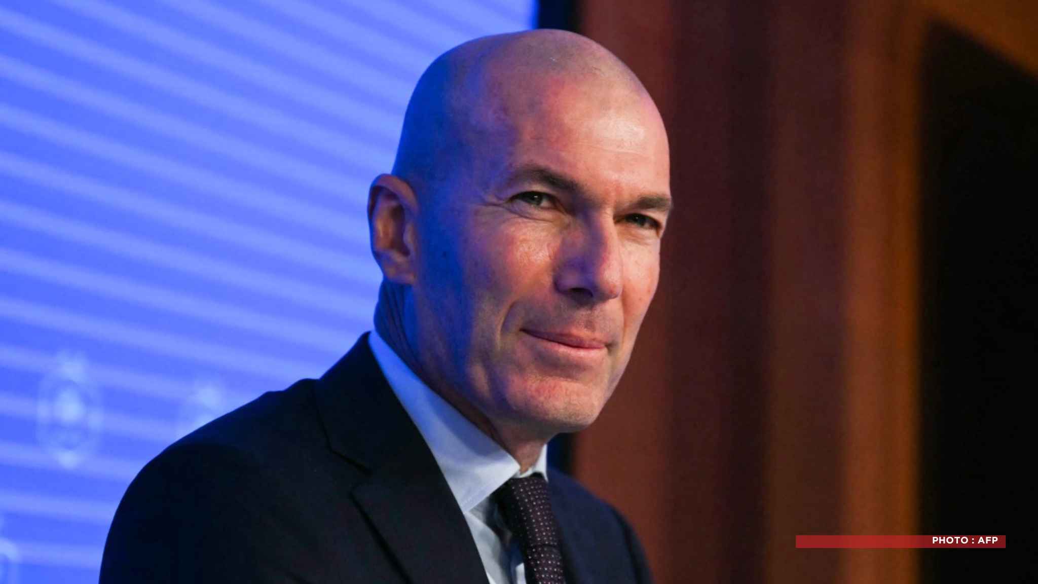 FOOTBALL – Zinédine Zidane officiellement nommé sélectionneur de l’équipe de France pour succéder à Didier Deschamps