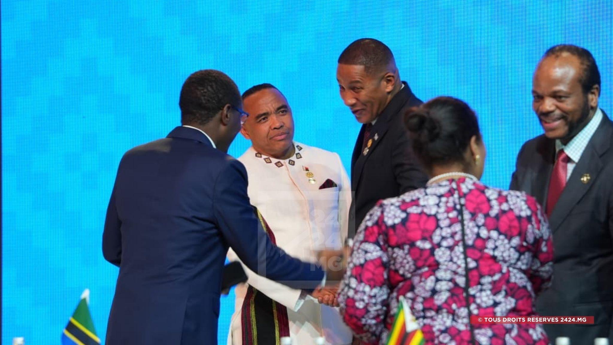 DIPLOMATIE – La SADC confirme son soutien au processus de réforme mené à Madagascar et invite les les acteurs malgaches à privilégier le dialogue