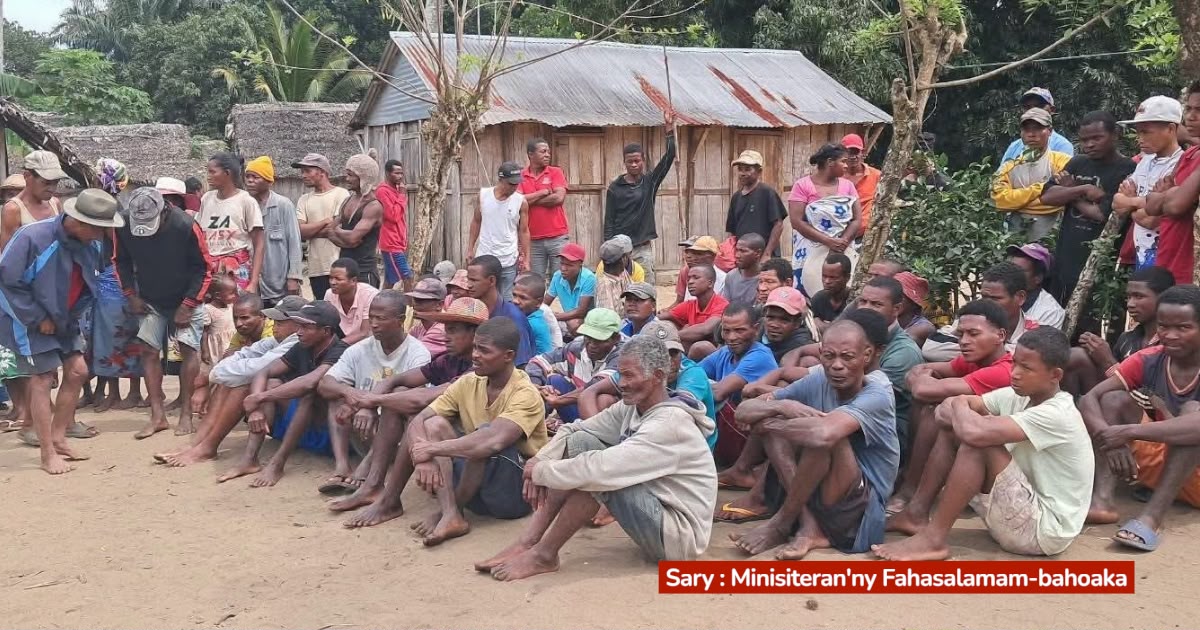 FAHAPOIZINANA ARA-TSAKAFO – Olona iray maty, roapolo hafa arahi-maso ara-pahasalamana noho ny fihinanana hazan-dranomasina “isotra” tany Mahanoro